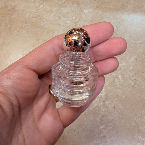 Tory Burch SUBLIME - Picture 5 of 9